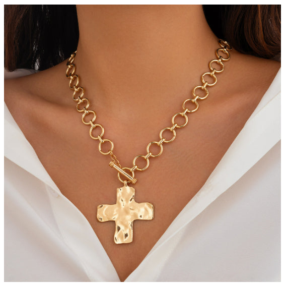 Fashionable Metal Cross Necklace